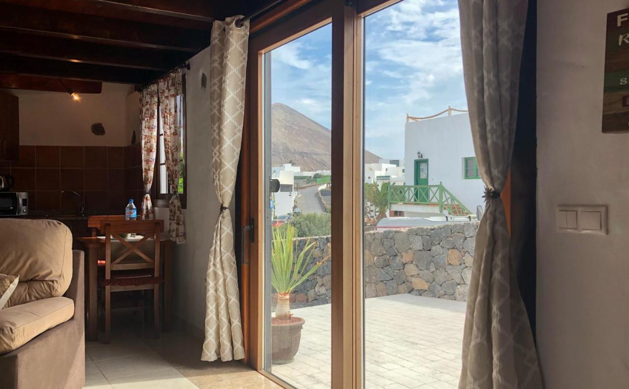 Sun, Relax & Lava, Free Wifi 600Mb, Bbq Villa Tinajo Esterno foto