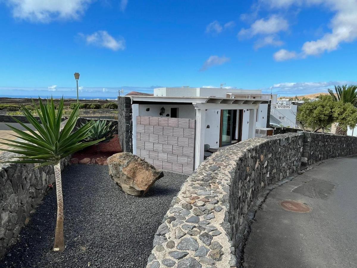 Sun, Relax & Lava, Free Wifi 600Mb, Bbq Villa Tinajo Esterno foto